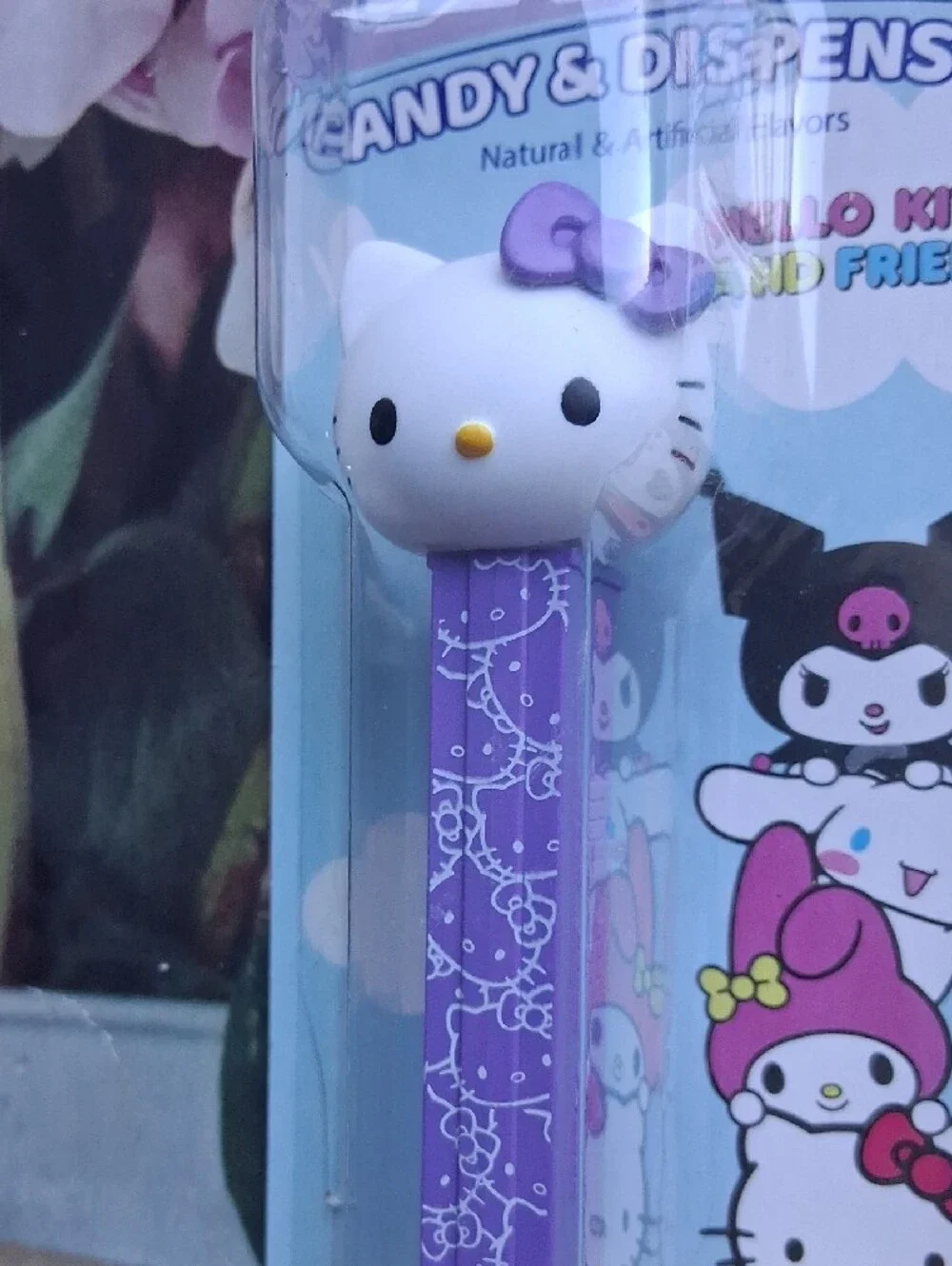 Hello Kitty fans assorted